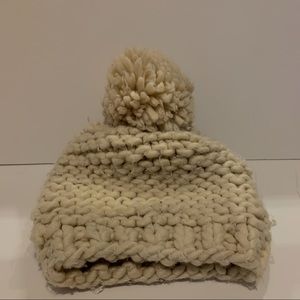 Forever 21 Pom Pom beanie